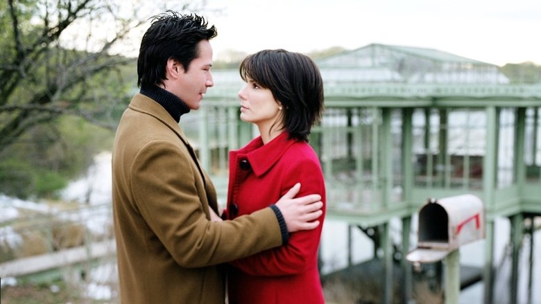 кадр из фильма Дом у озера