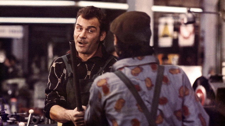 кадр из фильма Рабочий класс идет в рай