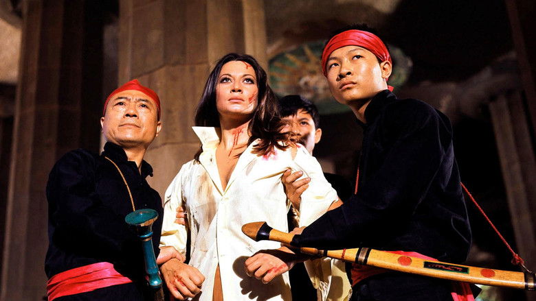 кадр из фильма Лицо Фу Манчу