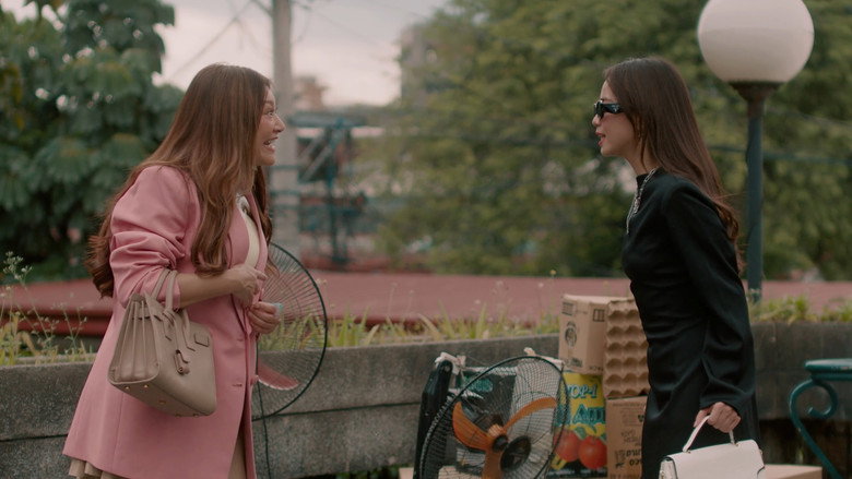 кадр из фильма Who's The Boss?