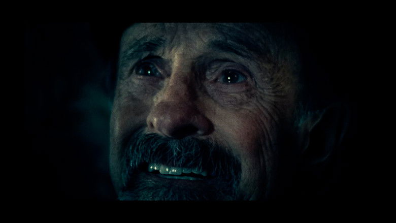 кадр из фильма The Projectionist