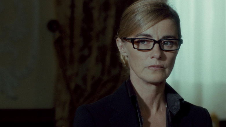 кадр из фильма Насильно