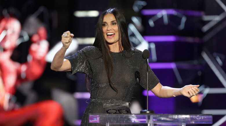 кадр из фильма Comedy Central Roast of Bruce Willis