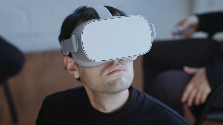 кадр из фильма La vie heureuse