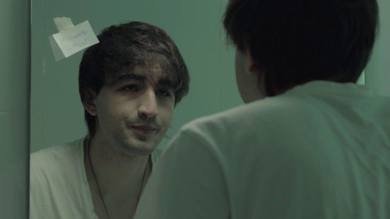 кадр из фильма Memento Mori