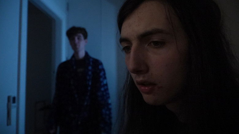 кадр из фильма SHAKE