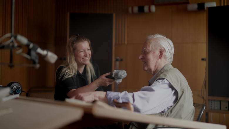 кадр из фильма Můj rozhlasácký život