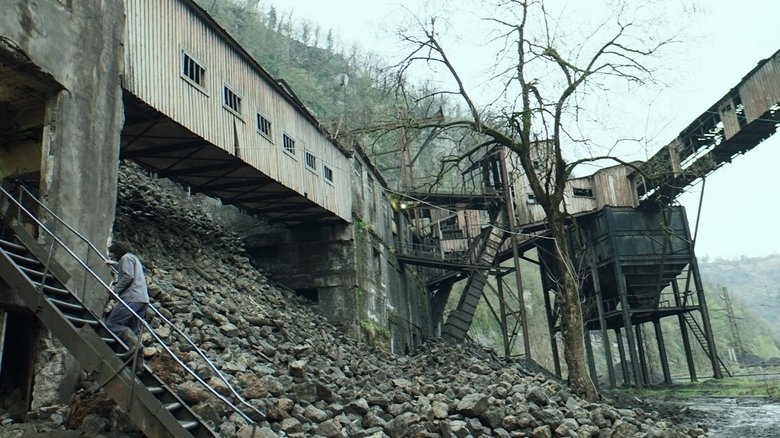 кадр из фильма В тени