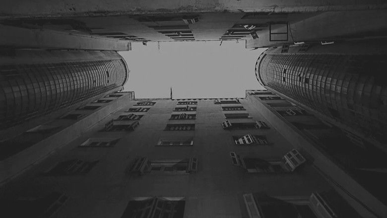 кадр из фильма Λαβύρινθος