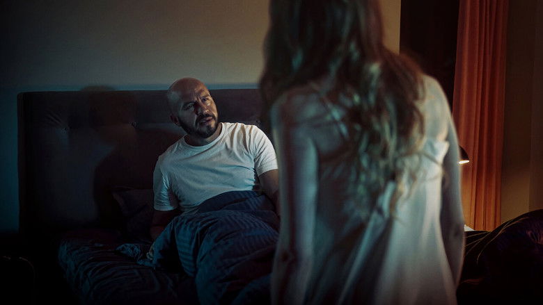 кадр из фильма Любящие взрослые