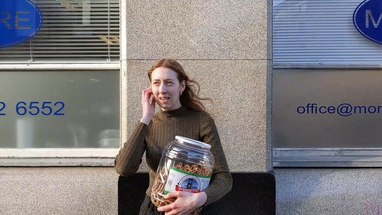 кадр из фильма You Say Jump