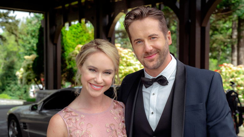 кадр из фильма Love at First Dance