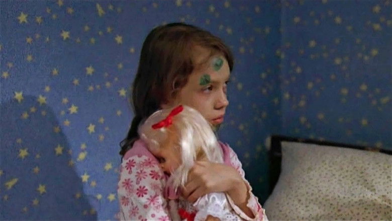 кадр из фильма Жить