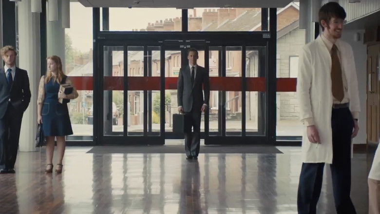 кадр из фильма Высотка