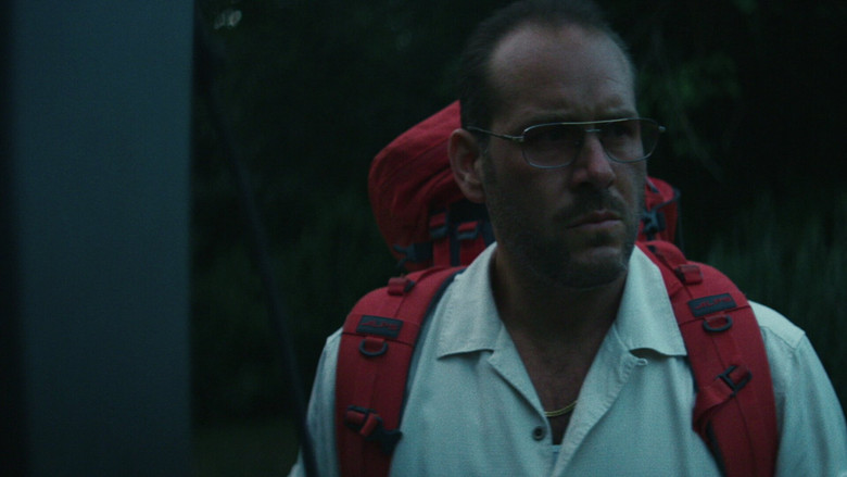 кадр из фильма Падшие