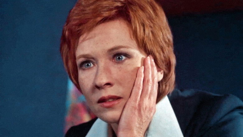 кадр из фильма Сумасшедшую – убить