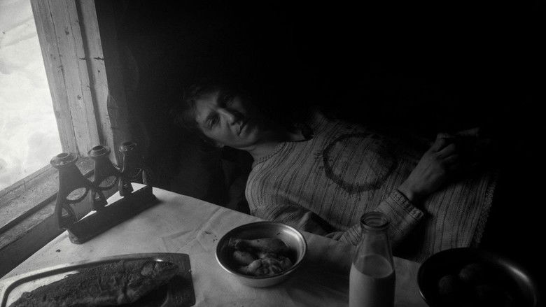 кадр из фильма Где стол был яств, там гроб стоит