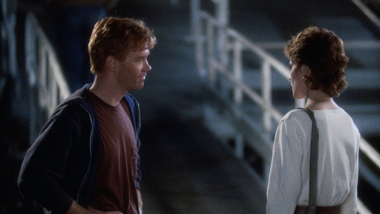 кадр из фильма Блу-сити