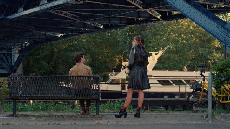 кадр из фильма Знакомьтесь – Вайолет