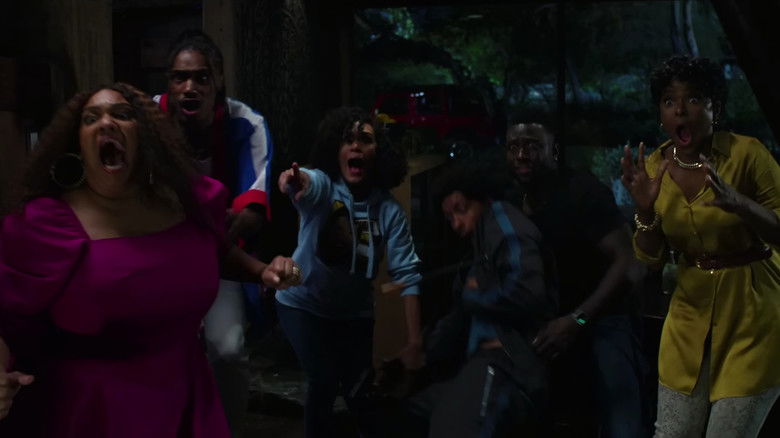 кадр из фильма Потемнело