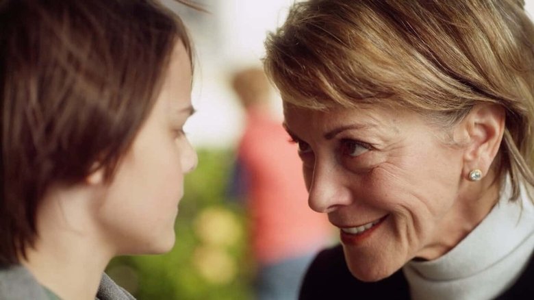 кадр из фильма Grandma Dearest