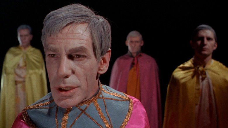 кадр из фильма Они прибыли из другого пространства