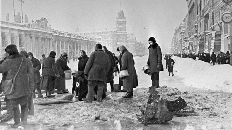 кадр из фильма Leningrad. Stimmen einer belagerten Stadt