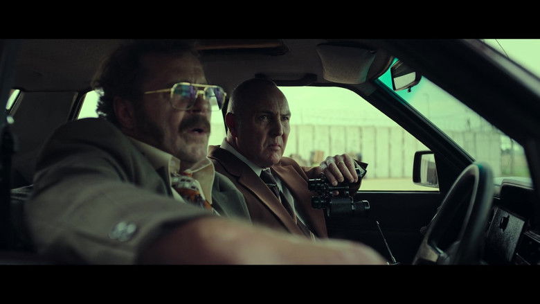 кадр из фильма Осада в Сильвертоне