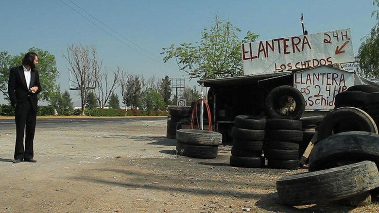 кадр из фильма Los Chidos