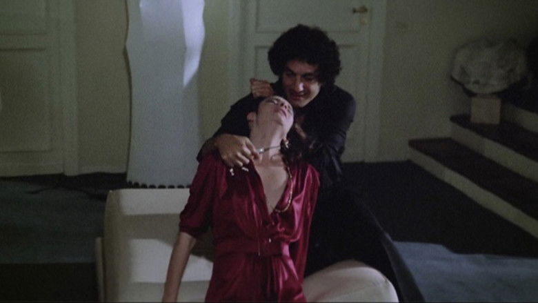 кадр из фильма Дом на краю парка