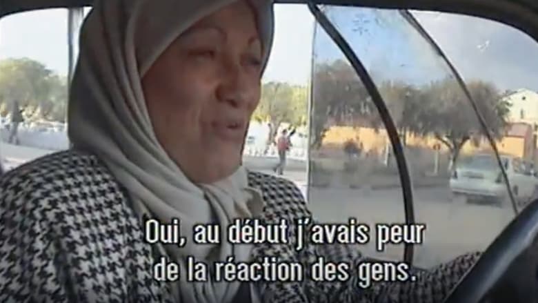 кадр из фильма Une Femme Taxi à Sidi Bel Abbès