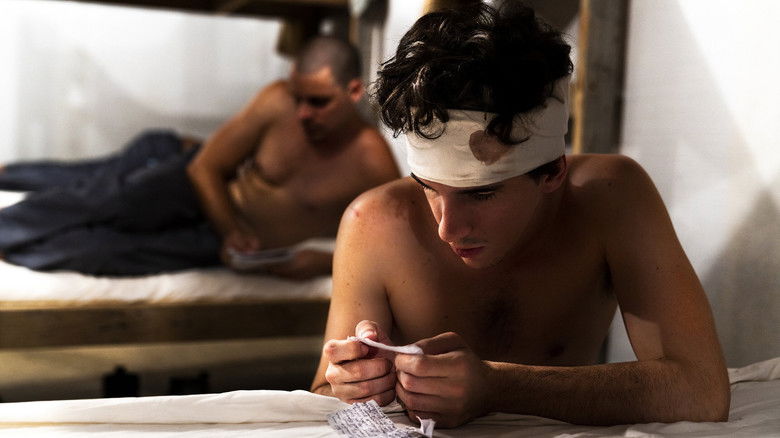 кадр из фильма La noche eterna