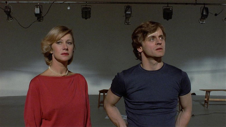 кадр из фильма Белые ночи