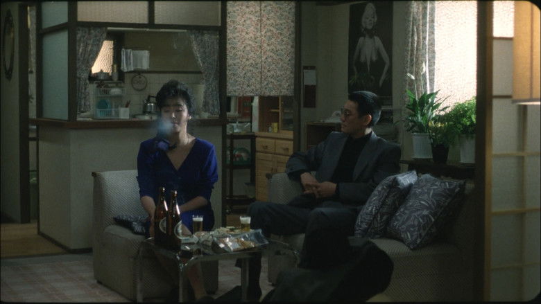 кадр из фильма 極道の妻たち　三代目姐