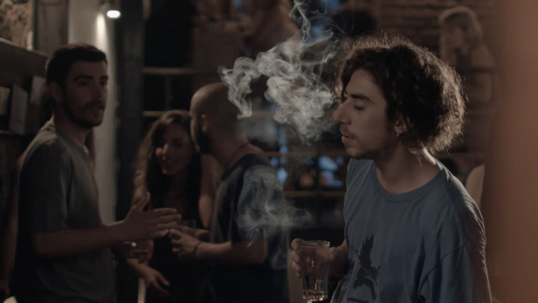 кадр из фильма Μικρά Μυστικά