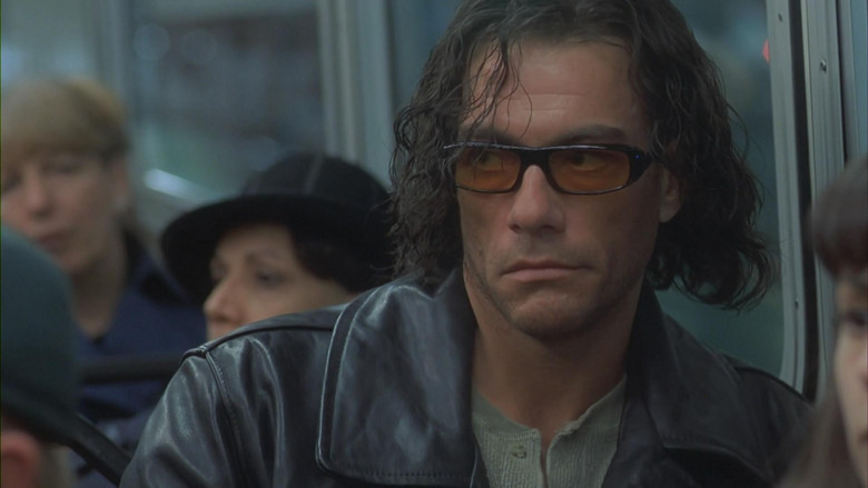 кадр из фильма Репликант