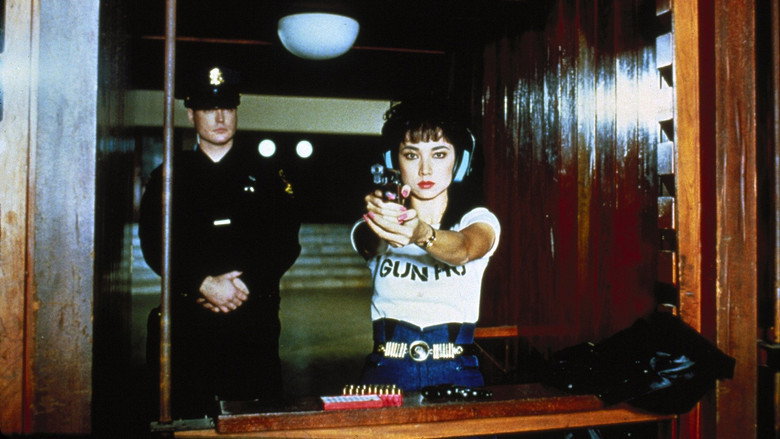 кадр из фильма Лови полицейского