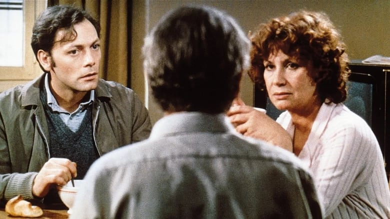 кадр из фильма Плохой сын