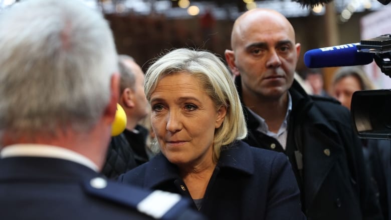 кадр из фильма Marine le Pen, la dernière marche ?