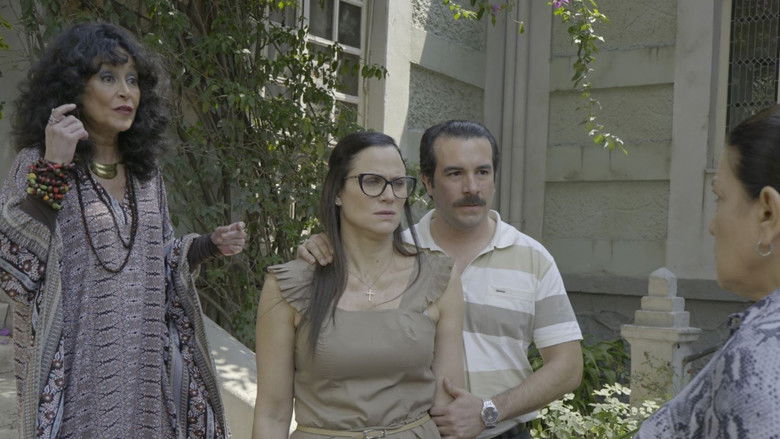 кадр из фильма Reinas sin corona