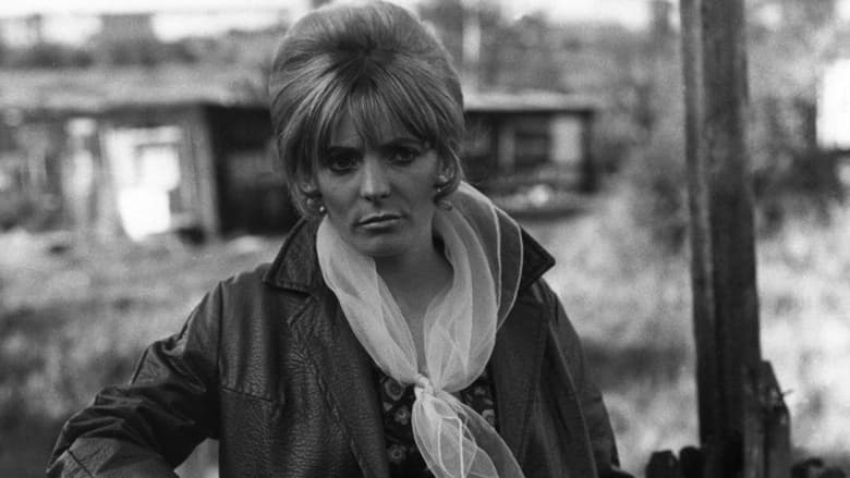 кадр из фильма Early to Bed