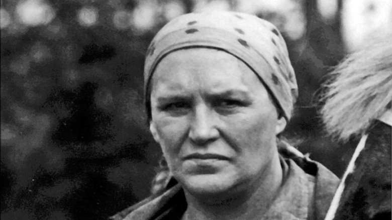 кадр из фильма Запретная зона.
