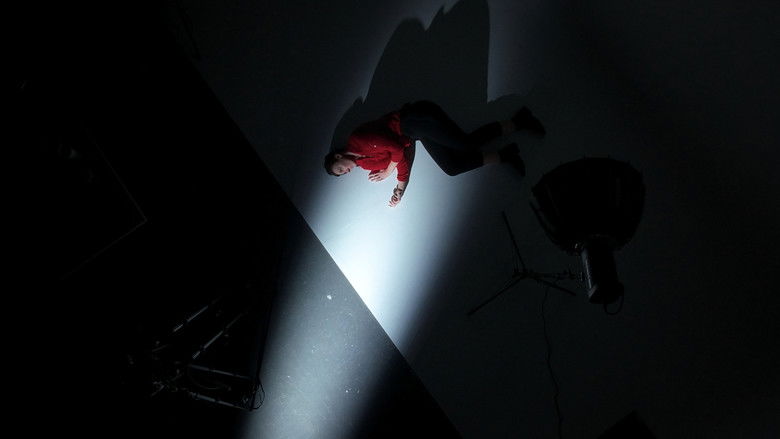 кадр из фильма Fractured Frame