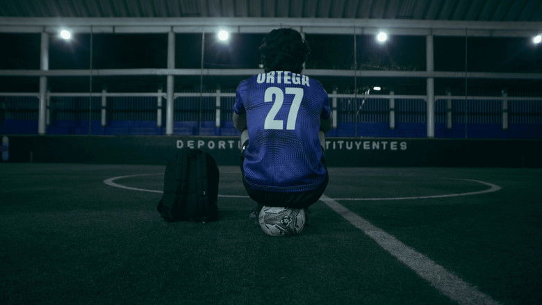 кадр из фильма Dentro de Líneas