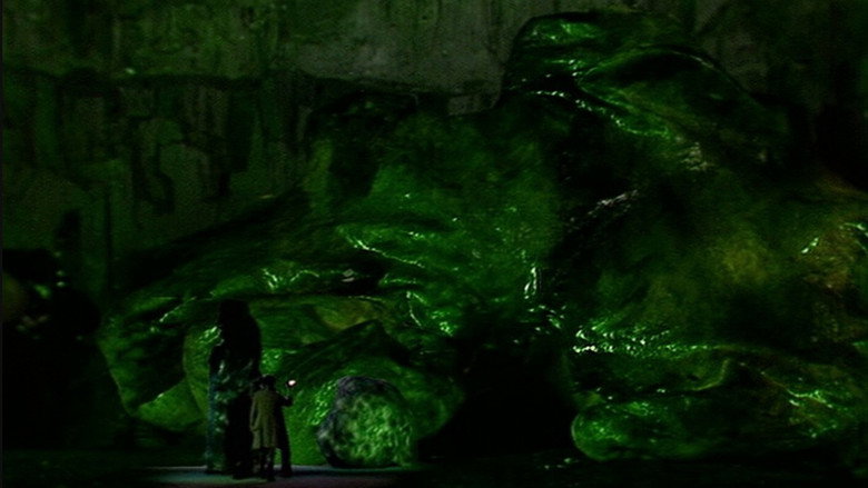 кадр из фильма Doctor Who: The Creature from the Pit