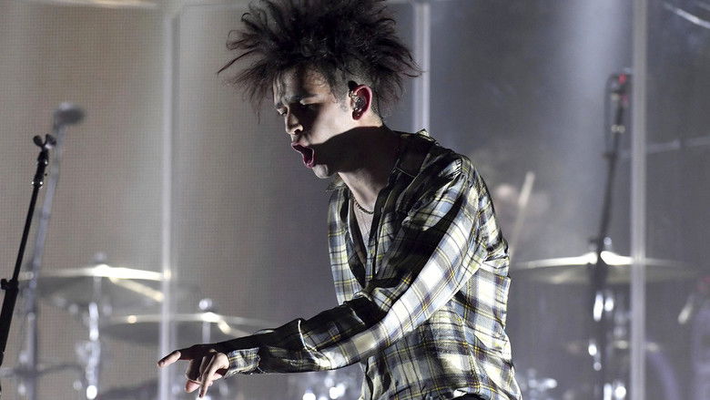 кадр из фильма The 1975: Live with the BBC Philharmonic