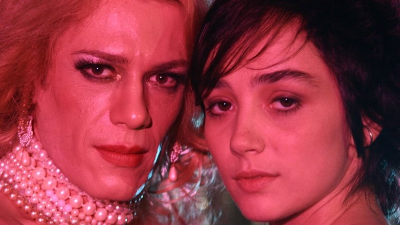 кадр из фильма Elvis & Madonna