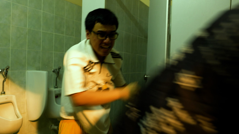 кадр из фильма POO-LICE STORY