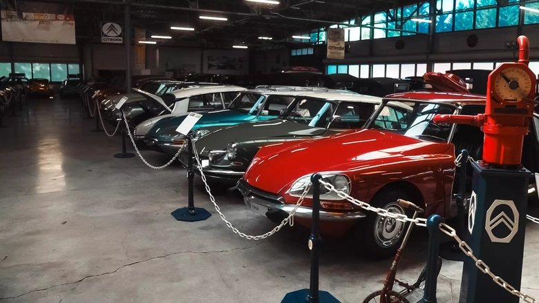 кадр из фильма Inside Citroën : la techno secrète de nos voitures