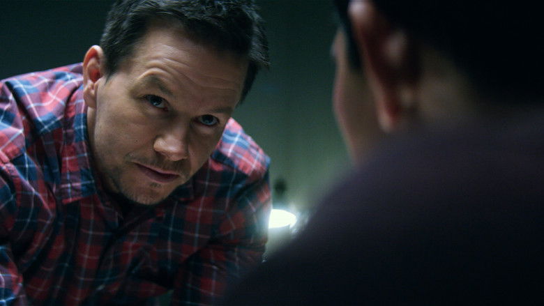 кадр из фильма 22 мили